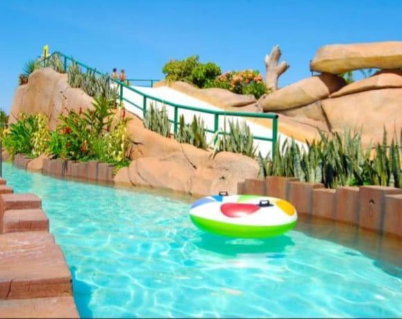 Spazzio Di Roma E Parque Acqua Park-splash Aparthotel Caldas Novas