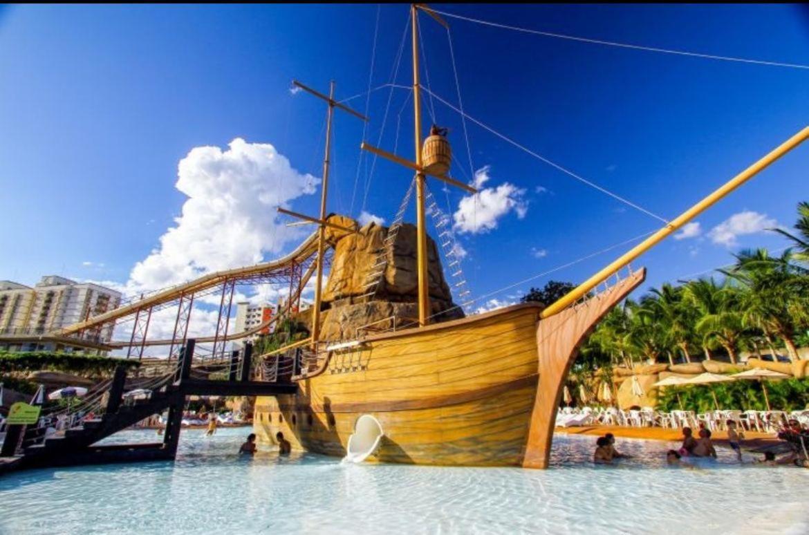 Aparthotel Spazzio Di Roma E Parque Acqua Park-splash Caldas Novas