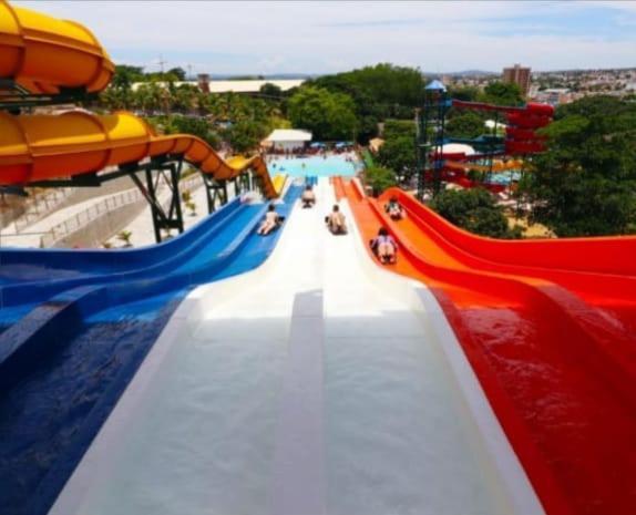 Aparthotel Spazzio Di Roma E Parque Acqua Park-splash Caldas Novas